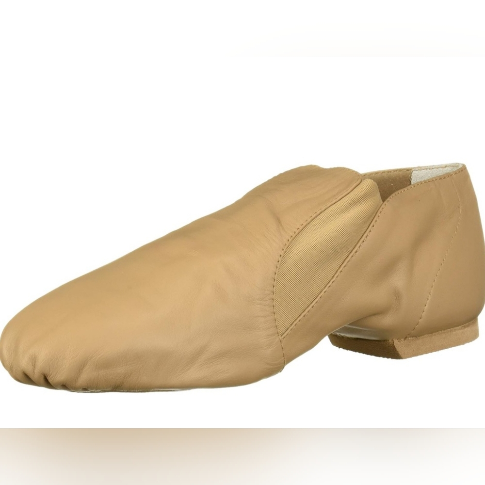Bloch tan jazz/dance shoes. 11.5W NWT